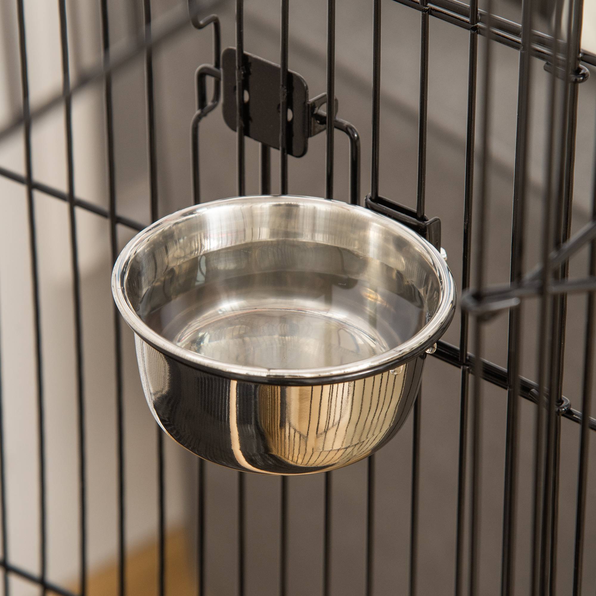 Pawhut - Cage à oiseaux sur pied volière avec 2 mangeoires perchoirs plateau amovible poignée et roulettes - 50 x 58 x 137-145 cm noir - Image 9