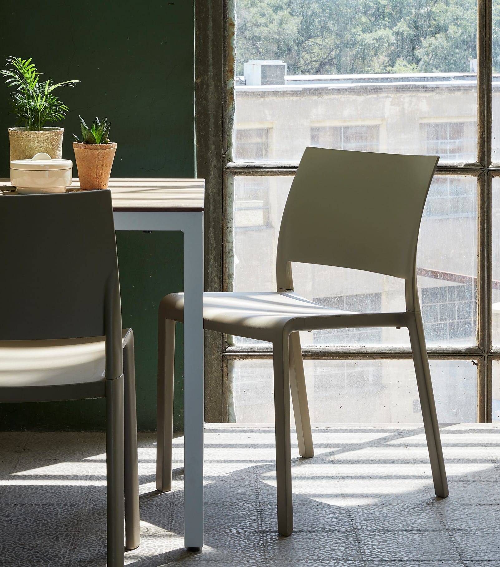 Set 2 chaises intérieur, extérieur sable FIONA Resol - Image 8