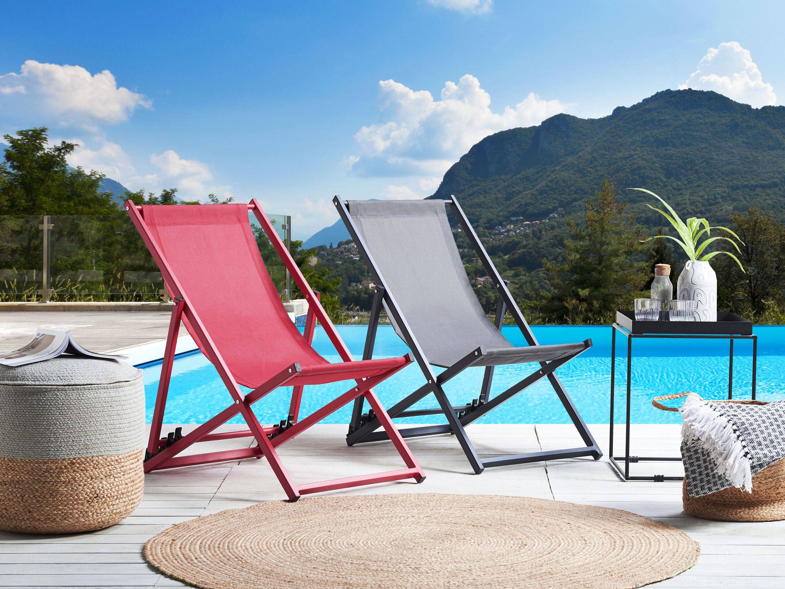 Beliani - Transat de Plage Jardin ou Terrasse Pliable en Aluminium Rouge Résistant et Durable Design Léger Intemporel et Moderne Locri Beliani - Image 2
