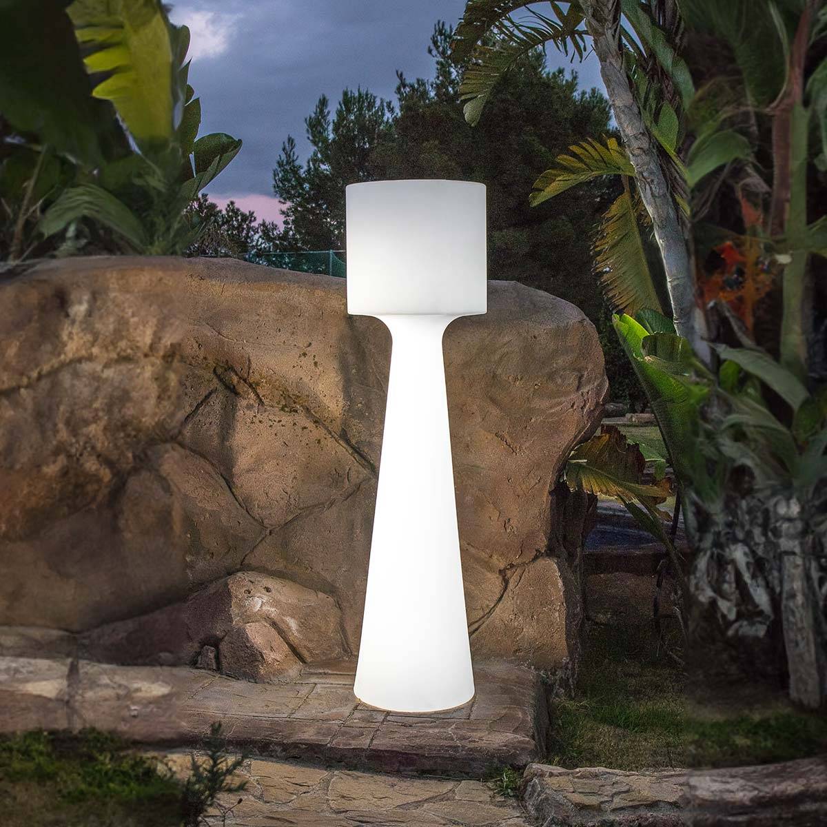 Lampadaire 140 cm de haut avec câble pour l'intérieur et l'extérieur. Lumière LED blanc chaud. GRACE - Image 3