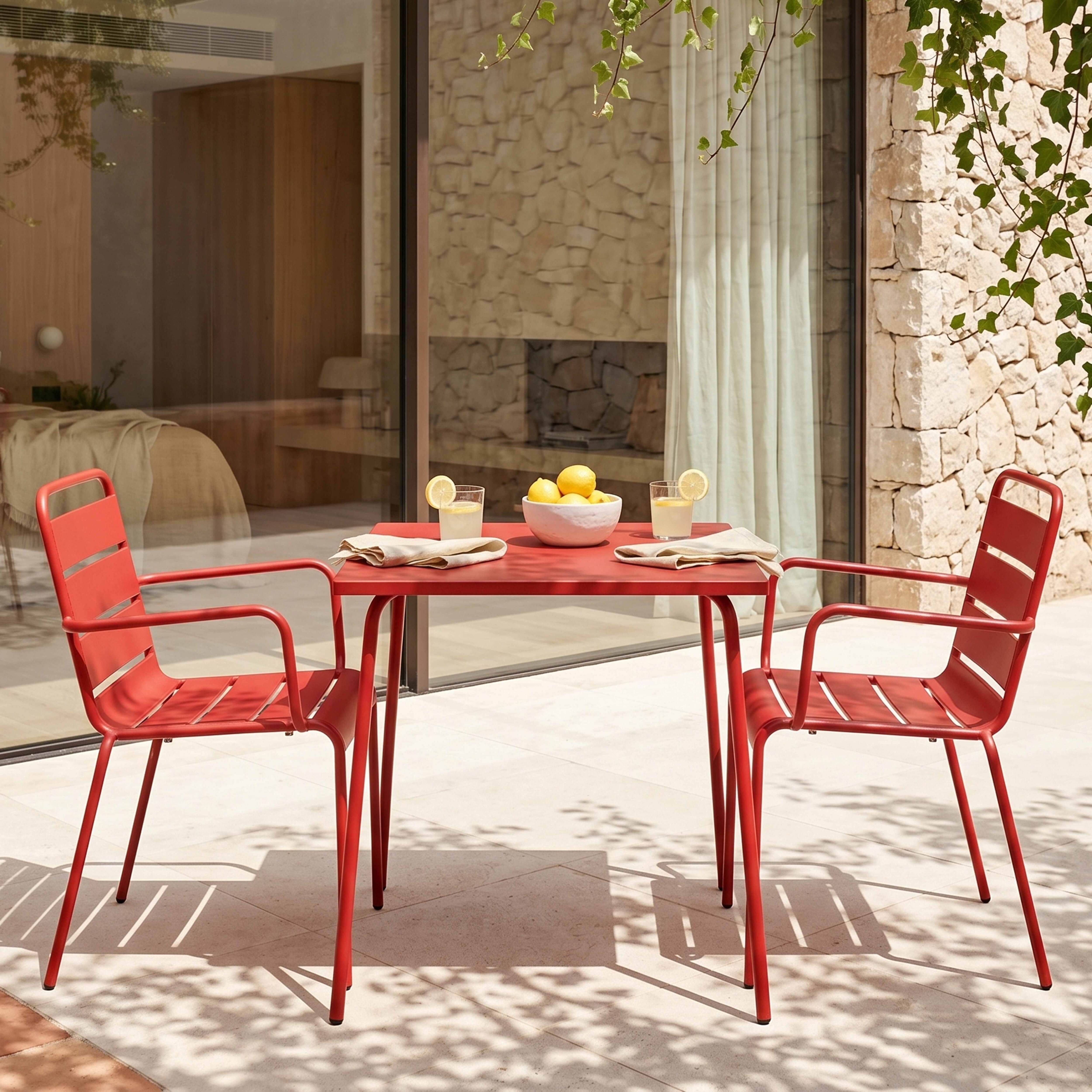 Oviala - Ensemble table de jardin carrée et 2 fauteuils acier rouge Palavas - Oviala - Image 2