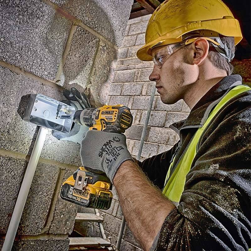 Perceuse-visseuse à percussion 18V DEWALT DCD796N-XJ Brushless (vendu sans batterie) Dewalt - Image 3