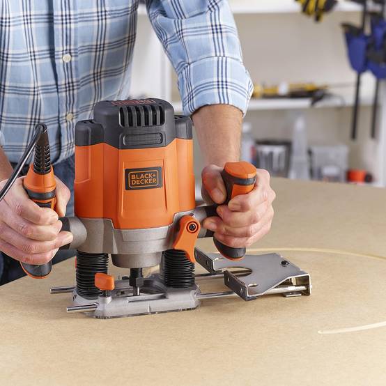 Défonceuse filaire 1200W - BLACK+DECKER - avec 13 accessoires - KW1200EKA-QS - Image 8