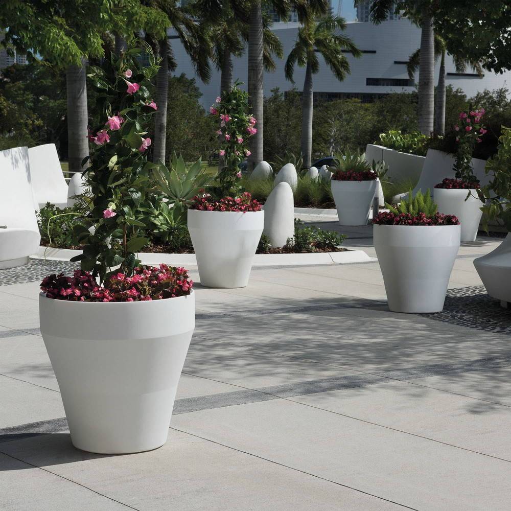 Crescent Garden - Pot rond blanc Rim de 46 cm avec TruDrop One Crescent Garden - Image 2
