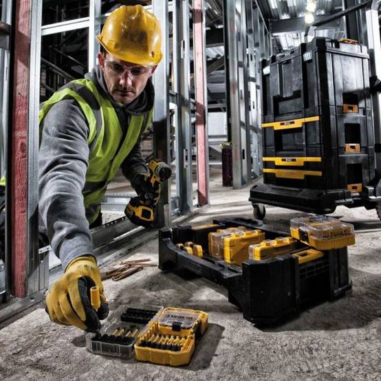 Embout de vissage en coffret Toughcase DEWALT - 37 pièces - Ø 25/57/89 mm - DT70732T-QZ - Image 2