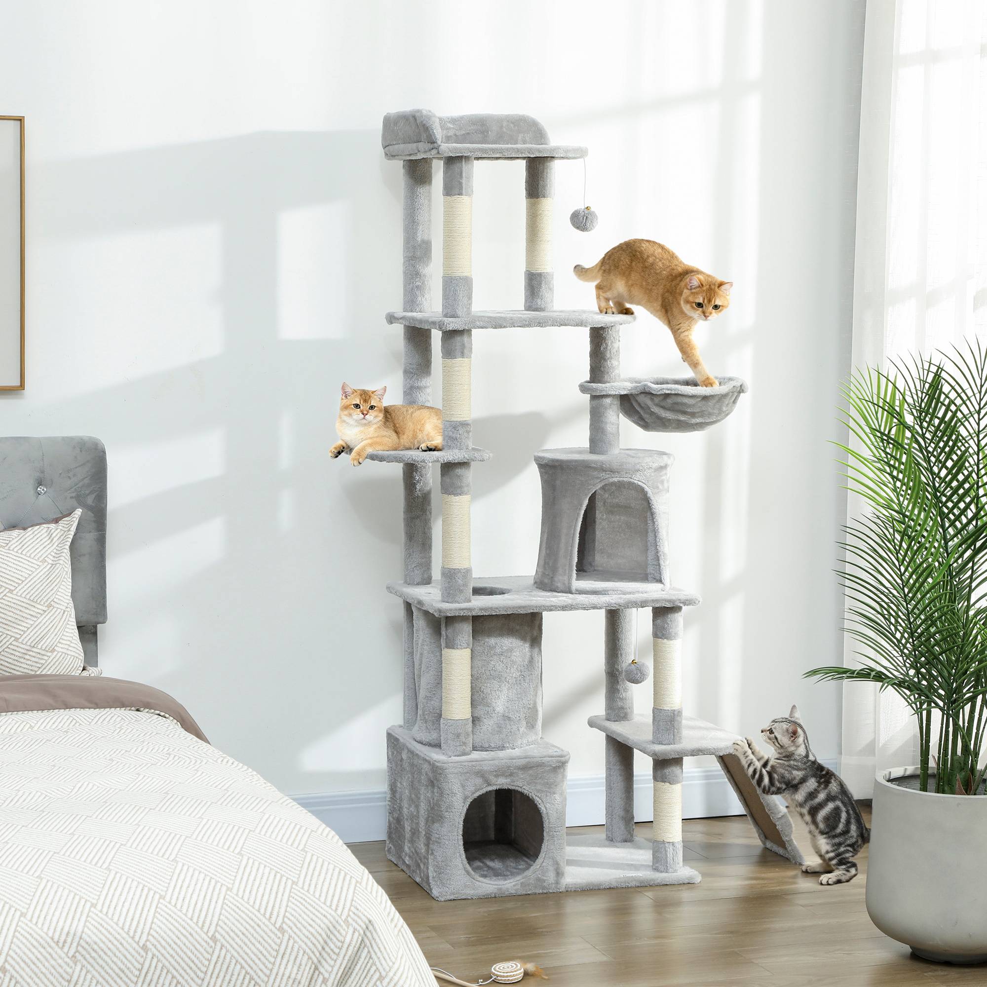 arbre à chat XXL 7 poteaux sisal 3 plateformes 2 niches tunnel hamac pompons 170 cm gris foncé chat intérieur - Image 4