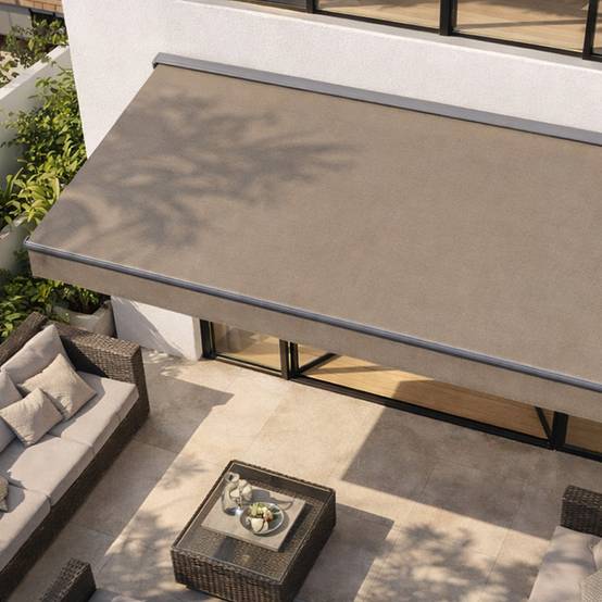 Store banne manuel 3,95 x 3 m en aluminium avec toile taupe ADRO - Image 4