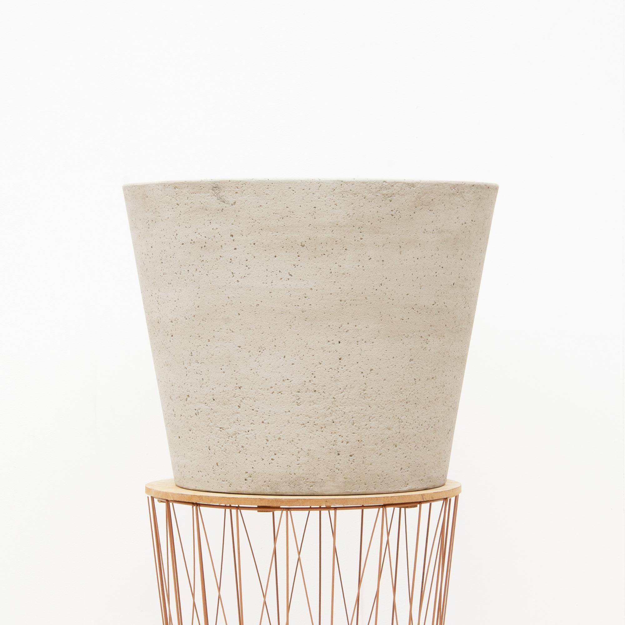Pot de fleurs beige délavé - taille L - D.58cm x H.50cm - Image 1
