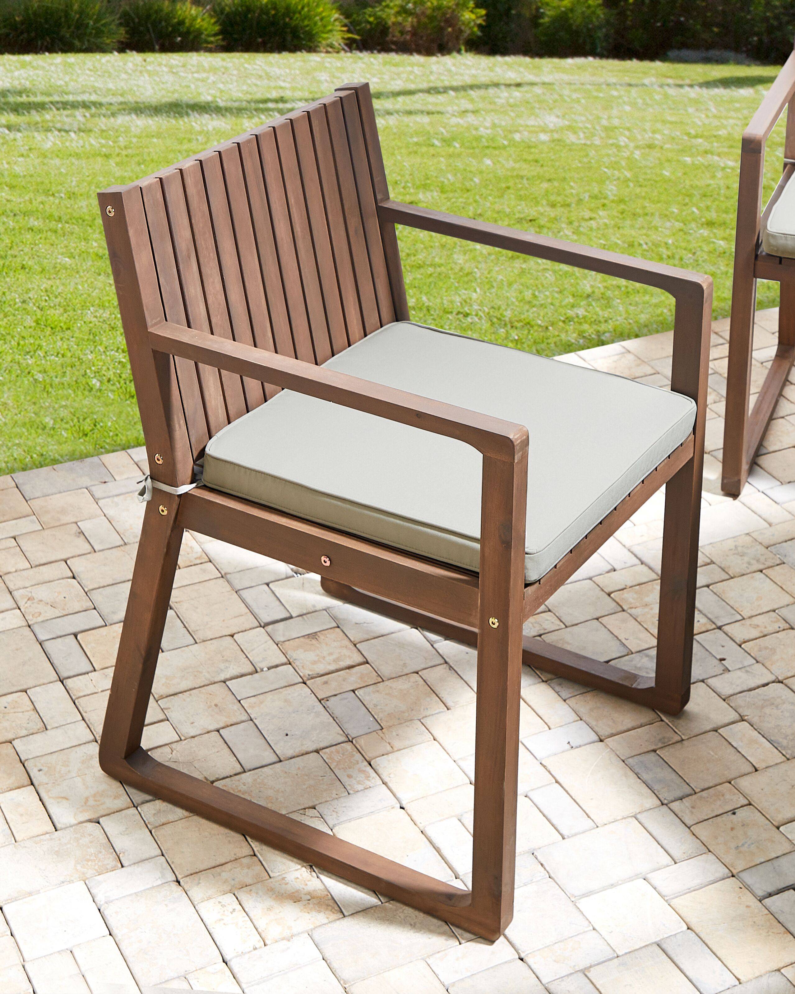 Beliani - Set 8 Chaises de Salle à Manger Extérieur en Bois d'Acacia Foncé avec Coussins Taupe Jardin Rustique - Image 2