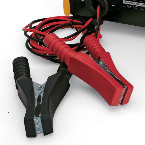 Chargeur de Batterie Auto Poids Lourds 12/24V Capacité 28 - 180Ah VITO - Image 4