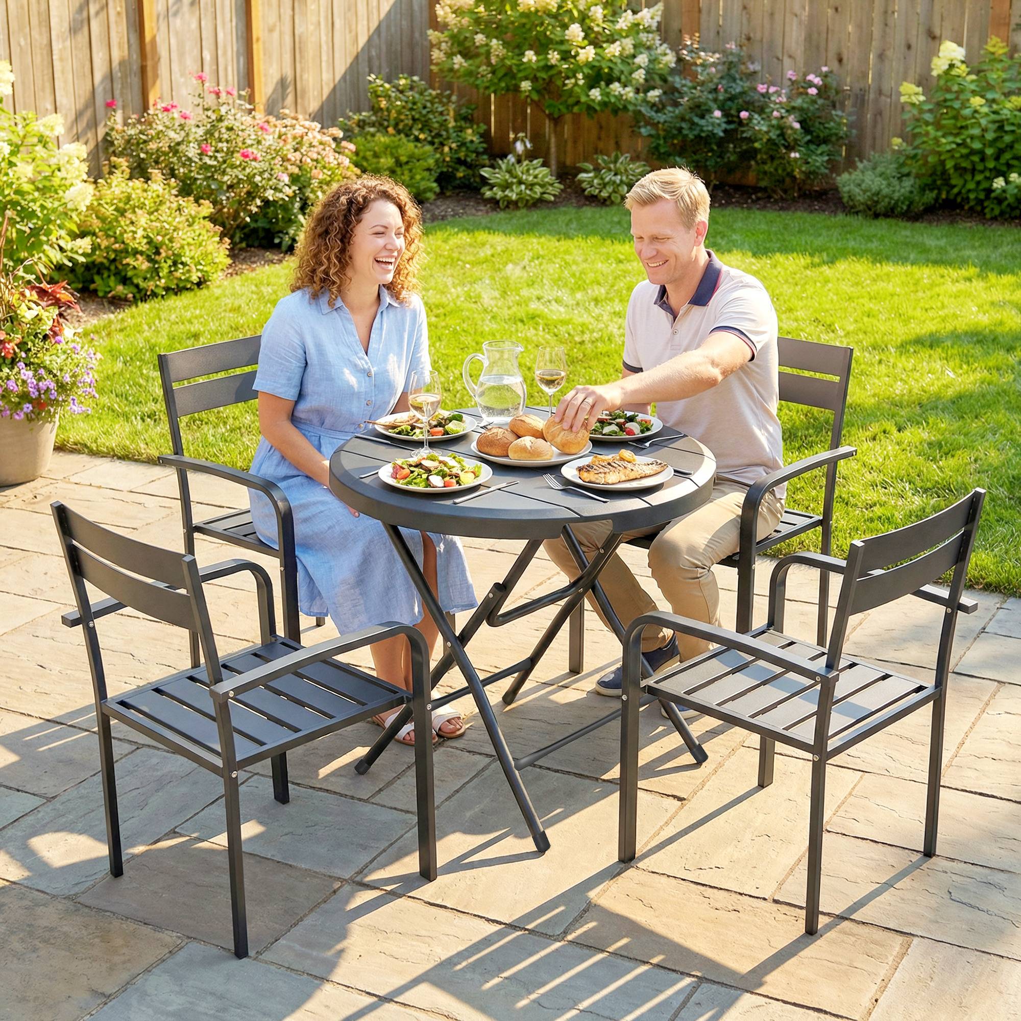 Outsunny - Table de jardin pliable 4 personnes table ronde pliante Ø 80 cm acier époxy plateau HDPE aspect bois gris - Image 8
