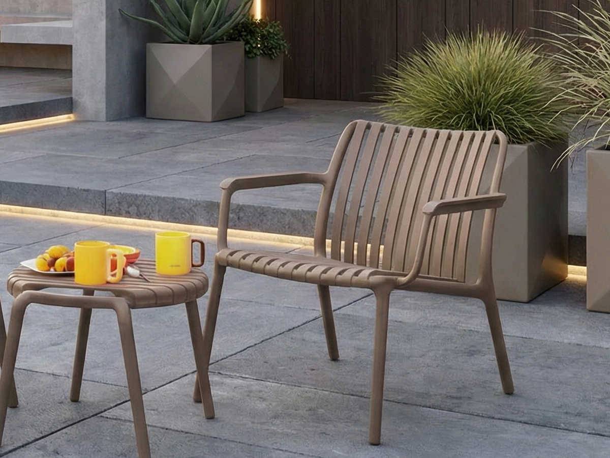 Fauteuil bas de jardin en résine PP 50 % recyclé Joysxee, taupe - Jardiline - Image 2