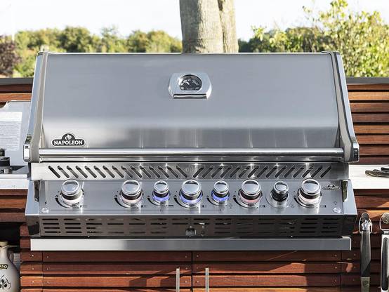 Napoleon - Barbecue gaz encastrable Prestige Pro 665 inox 5 brûleurs + Plateau charbon - Napoléon - Image 2