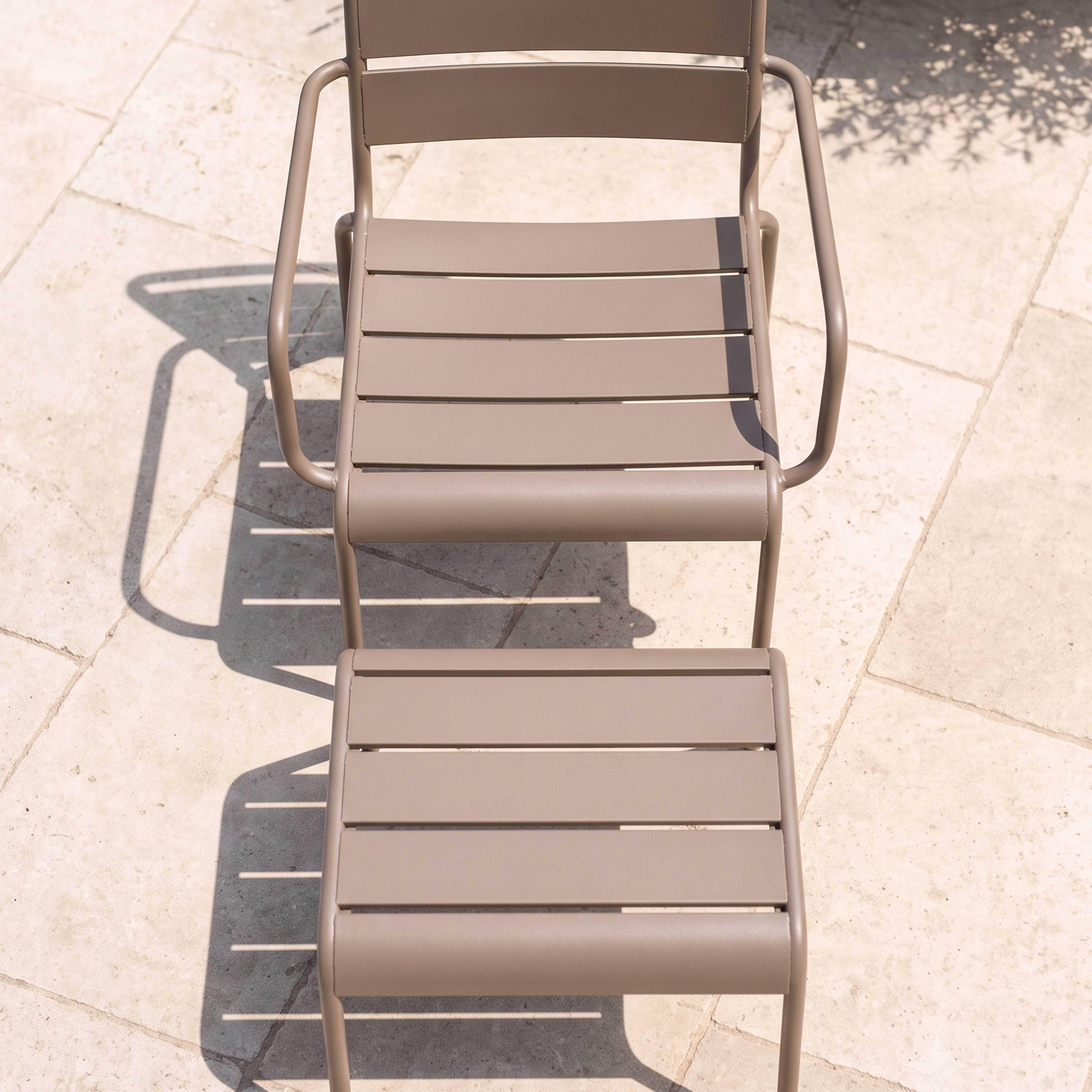 Oviala - Fauteuil relax et repose pied en métal taupe Palavas - Oviala - Image 3