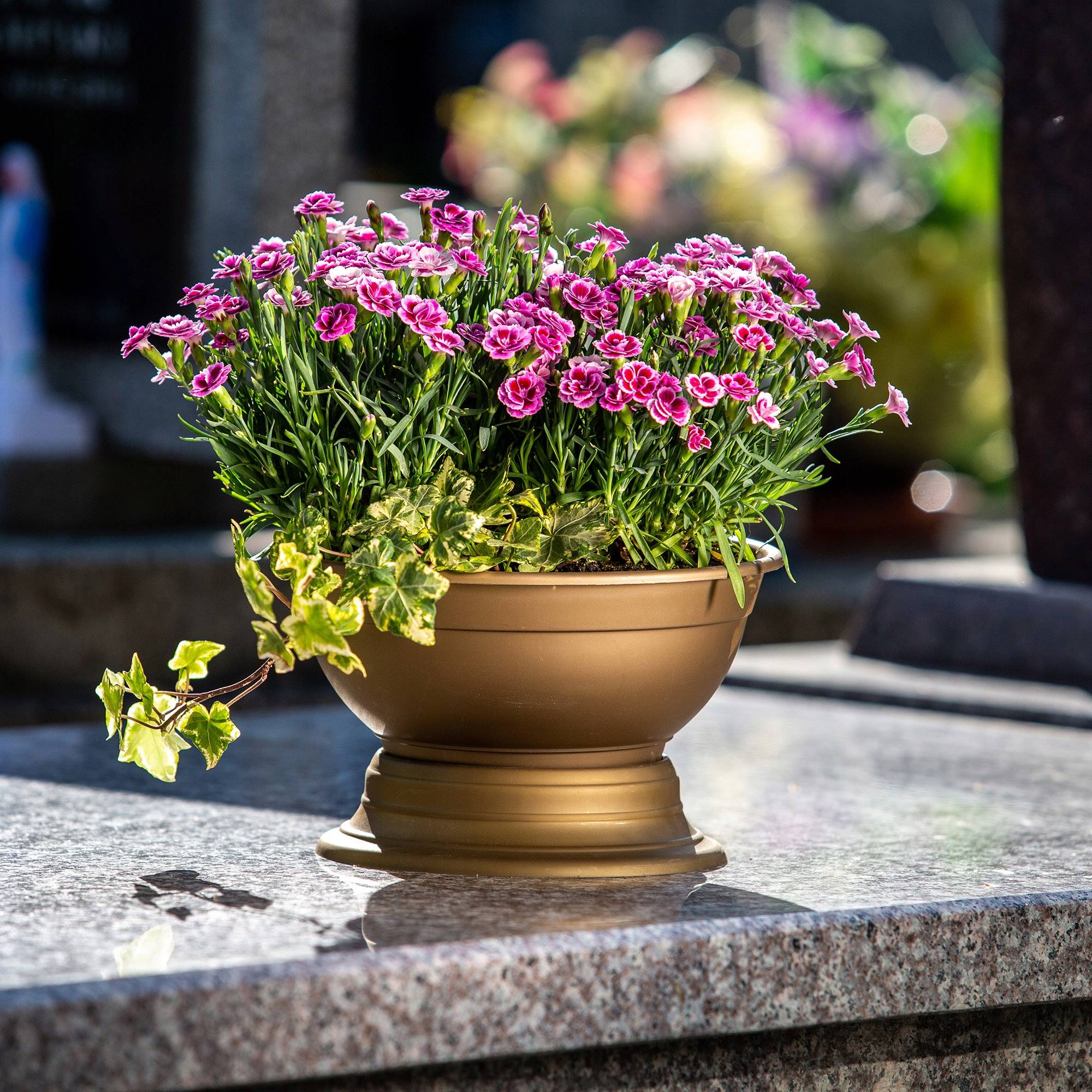 Pot à fleurs avec pied - Résistant aux intempéries - En plastique - Diamètre: 29,5 cm - Doré - Image 4