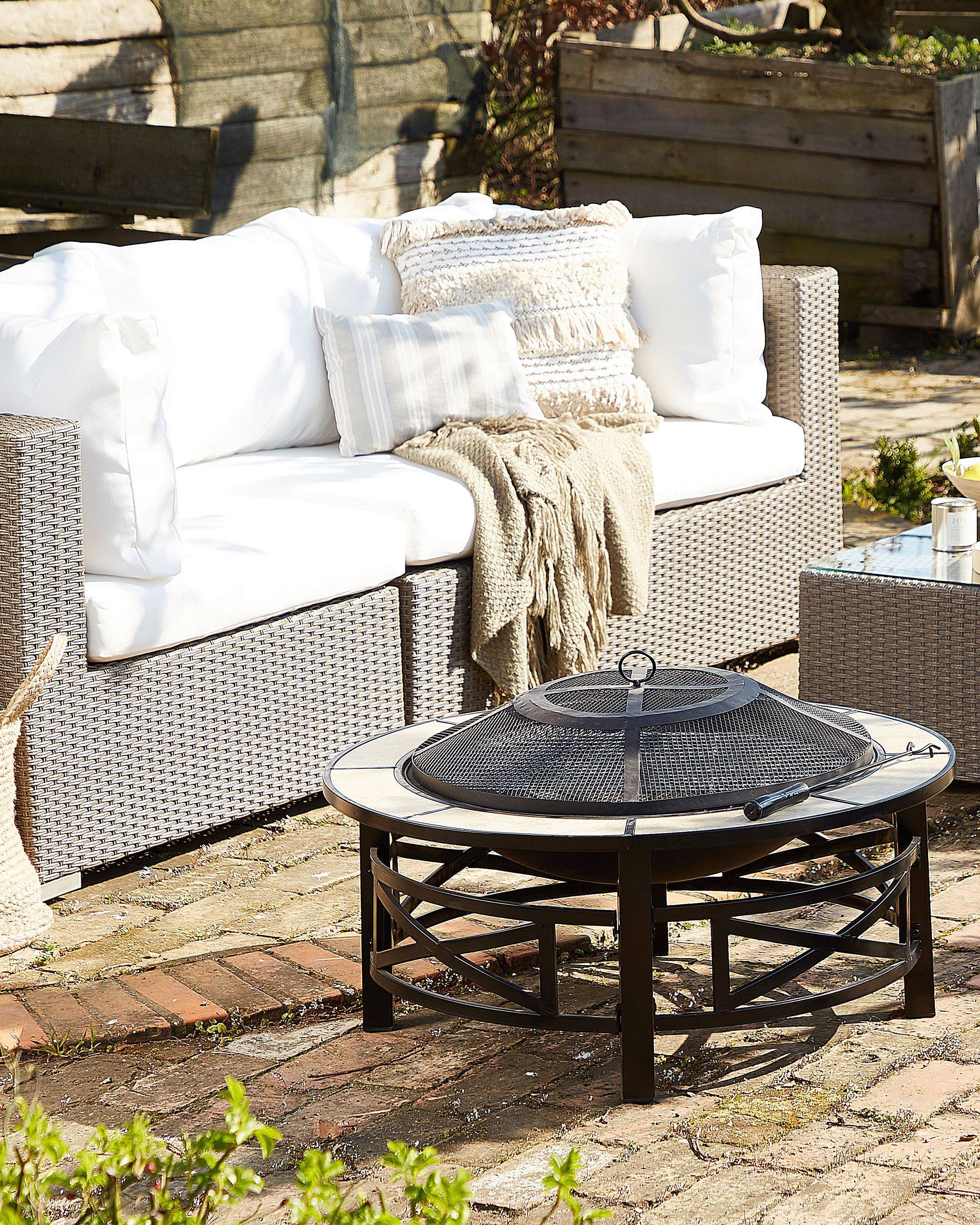 Beliani - Braséro de Jardin en Acier Noir et Céramique Beige Chauffage Extérieur avec Fonction Barbecue Pratique et Elégant - Image 2