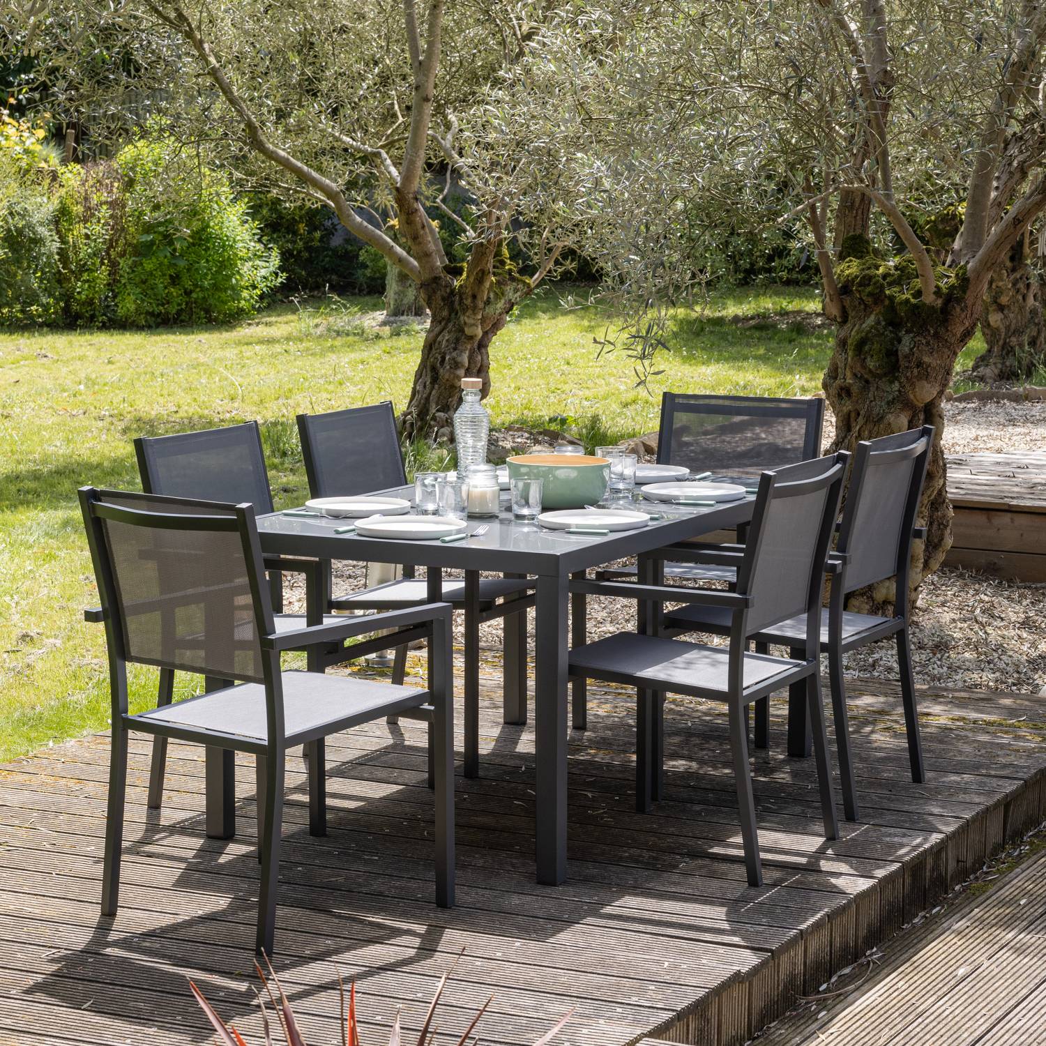Happy Garden - Salon de jardin BERGAMO en textilène gris 6 places - aluminium anthracite - HAPPY GARDEN - Image 2