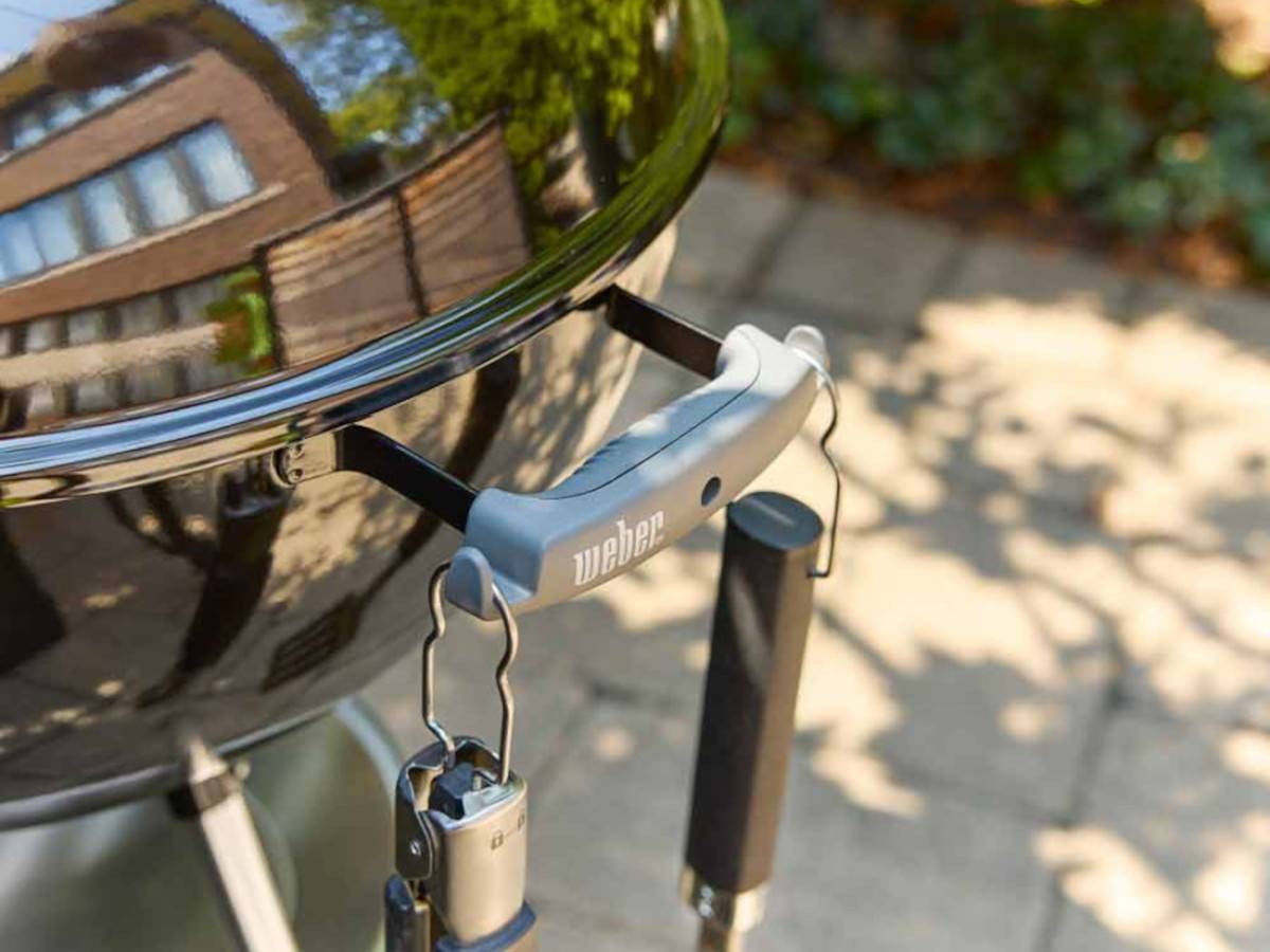 Weber - Barbecue à charbon Original Kettle 57 cm + Kit ustensiles Premium 2 pièces - Weber - Image 8