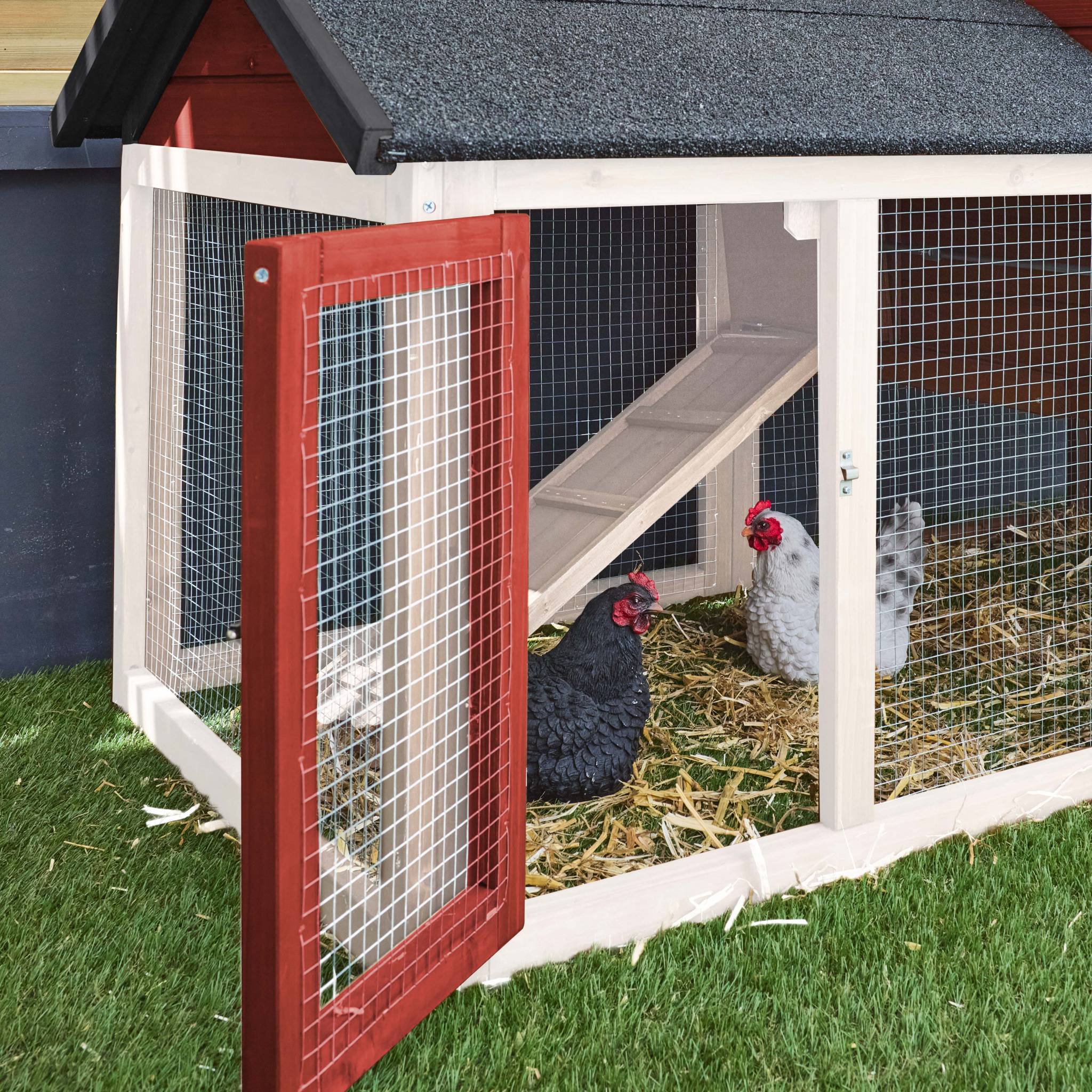 Poulailler en bois rouge GALINETTE. 3 poules. cage à poule avec enclos | sweeek - Image 4