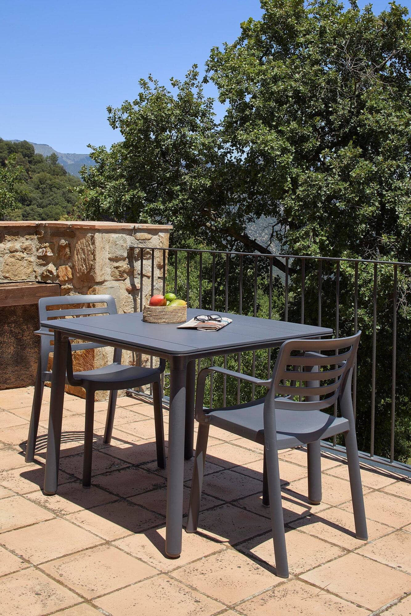 Garbar - Table carrée 90x90 Noa garbar plastique gris - Image 6