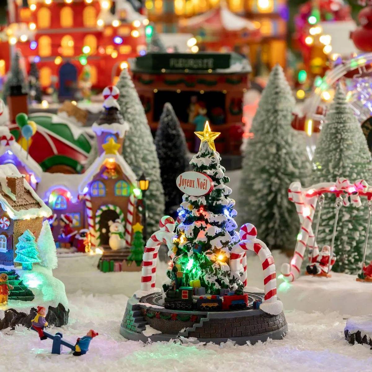 Village lumineux sapin train 17 LED musical  FEERIC LIGHTS & CHRISTMAS - Image 5