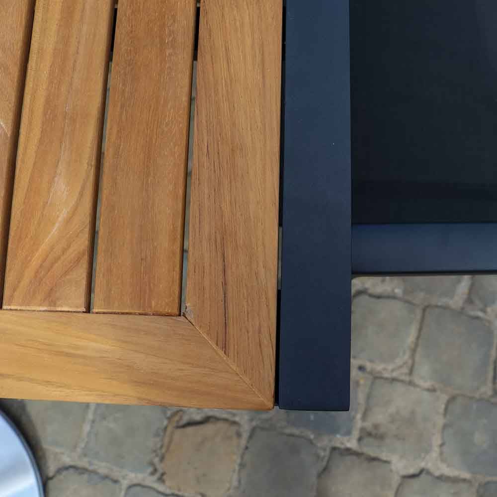 Wilsa Garden - Ensemble BALITECK 6/10p en aluminium noir et plateau en Teck avec 6 fauteuils et 4 chaises pliantes en aluminium et textilène - Image 4