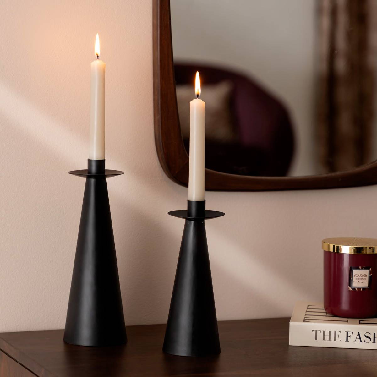 Atmosphera - Lot de 2 Bougeoirs Chandeliers en métal noir mat H 20 et H 24 cm - Image 5