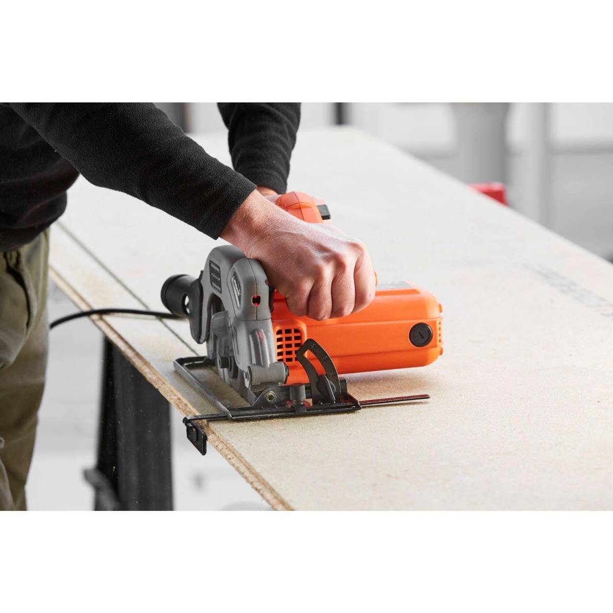 Scie circulaire filaire 1250 W Ø 190 mm - BLACK+DECKER - avec 2 lames - CS1250LA-QS - Image 5