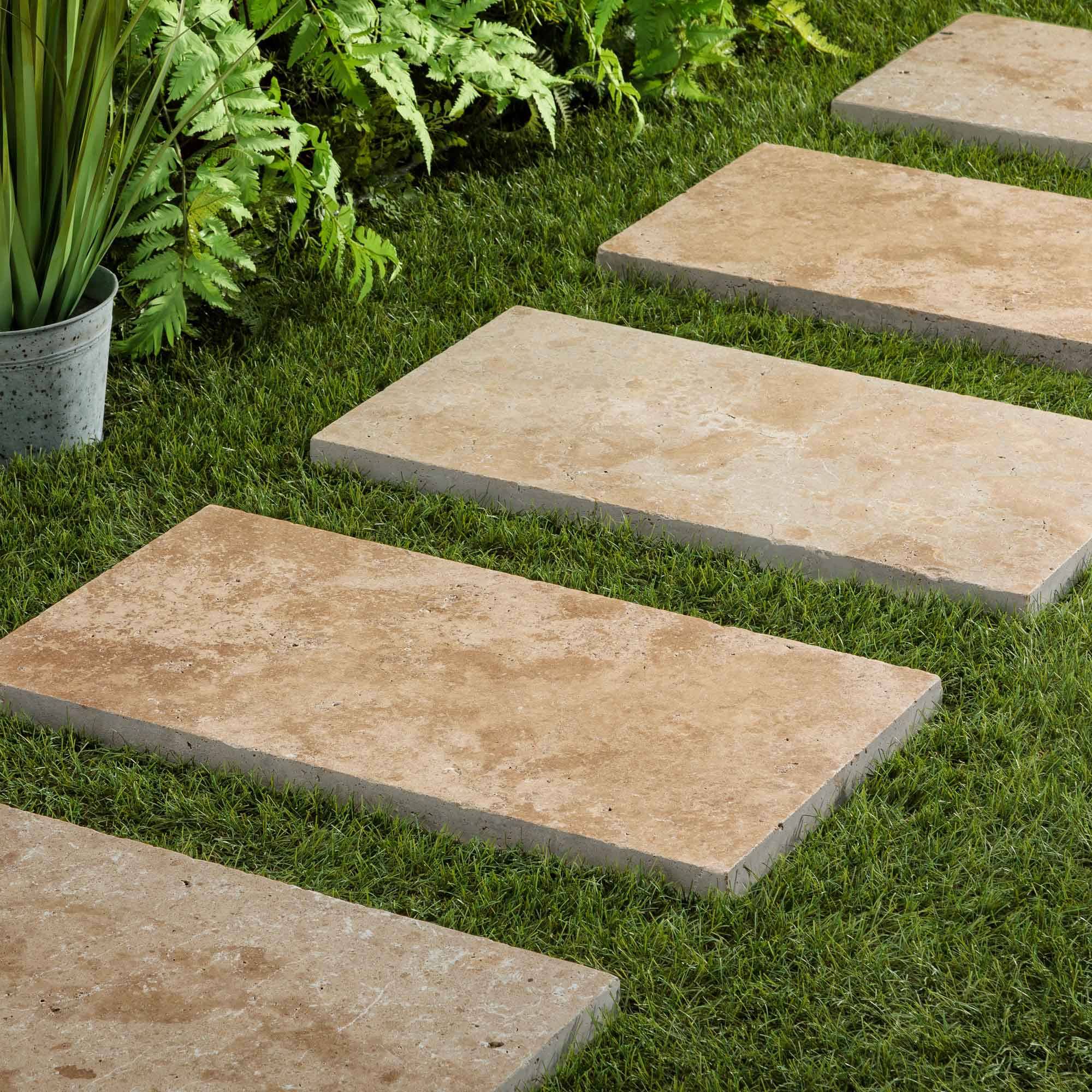 RO'MA Nature - Pas japonais Rectangle Travertin Beige Nuancé 61x33x3 cm (à l'unité) - RO'MA NATURE