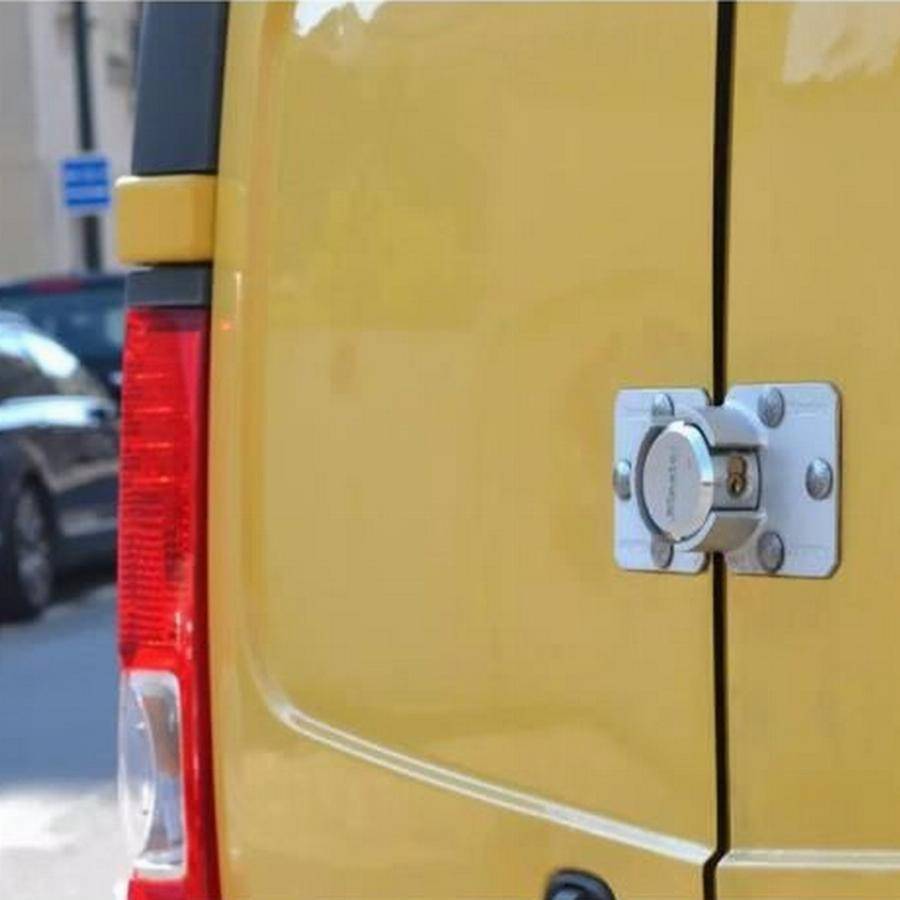 Masterlock - Cadenas pour porte de camionnette MASTERLOCK - 736EURD - Image 1