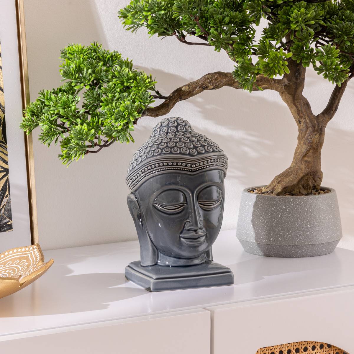 Atmosphera - Statuette bouddha "Yola" céramique gris H22,5cm - Atmosphera Créateur d'intérieur - Image 1