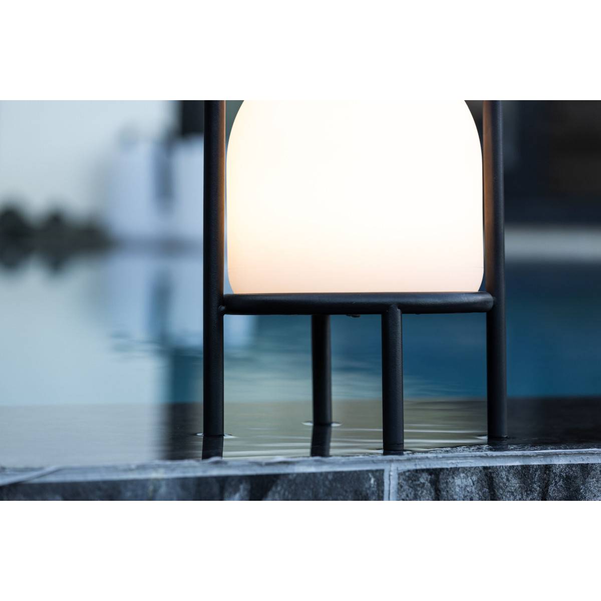 Paris Prix - Lampe à Poser d'Extérieur LED "Colie" 43cm Noir - Image 5