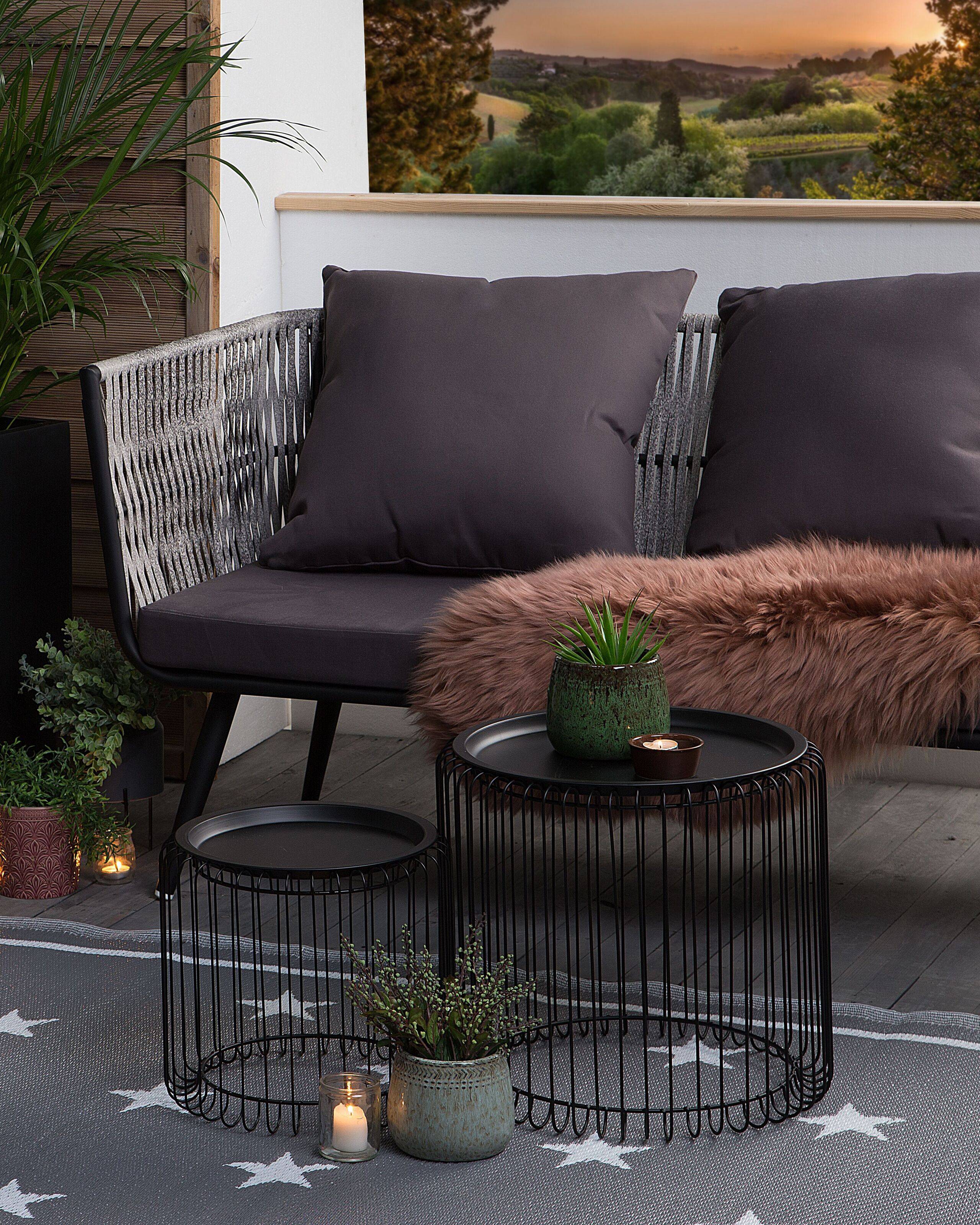 Beliani - Tapis d'Extérieur Gris Foncé en Polypropylène Motif Étoiles pour Terrasse au Style Moderne 120 x 180 cm Beliani - Image 2