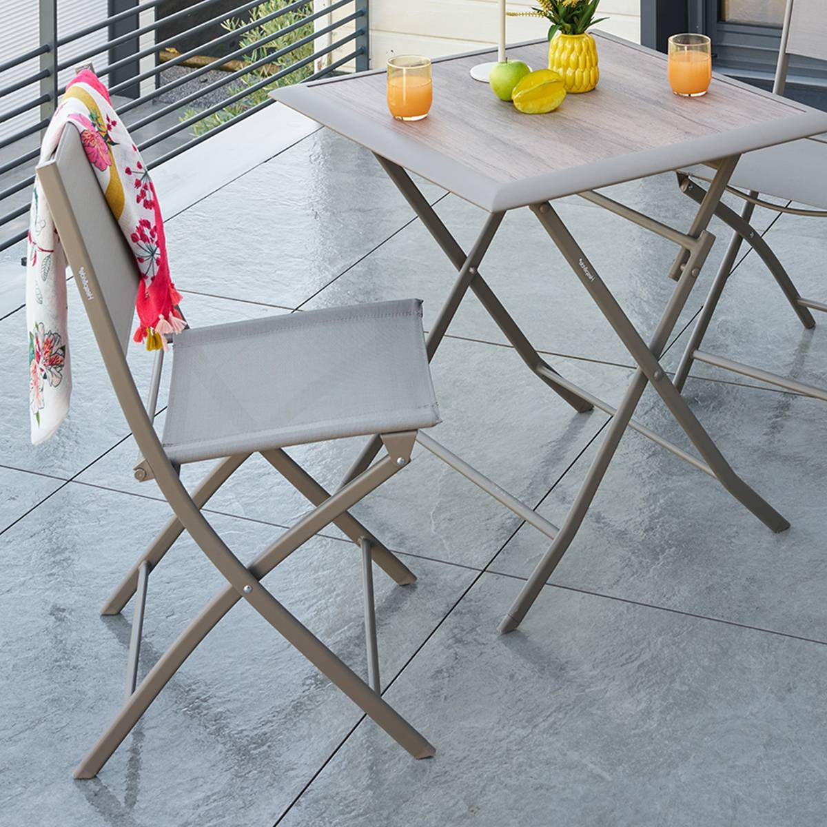 Hesperide - Lot de 4 Chaises de jardin Modula pliables noisette Hespéride - Image 1