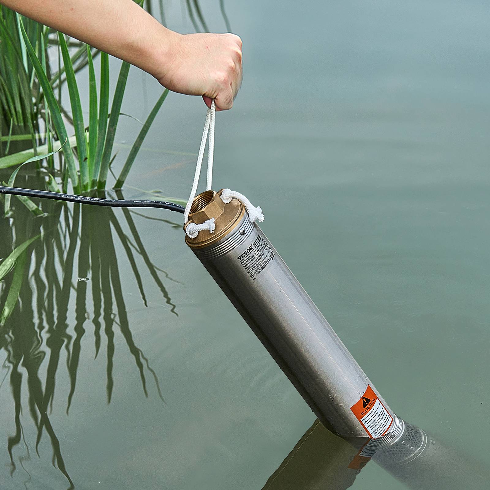 VEVOR Pompe immergée à eau pour puits profond acier inox 750 W 100 L/min 75 m - Image 8