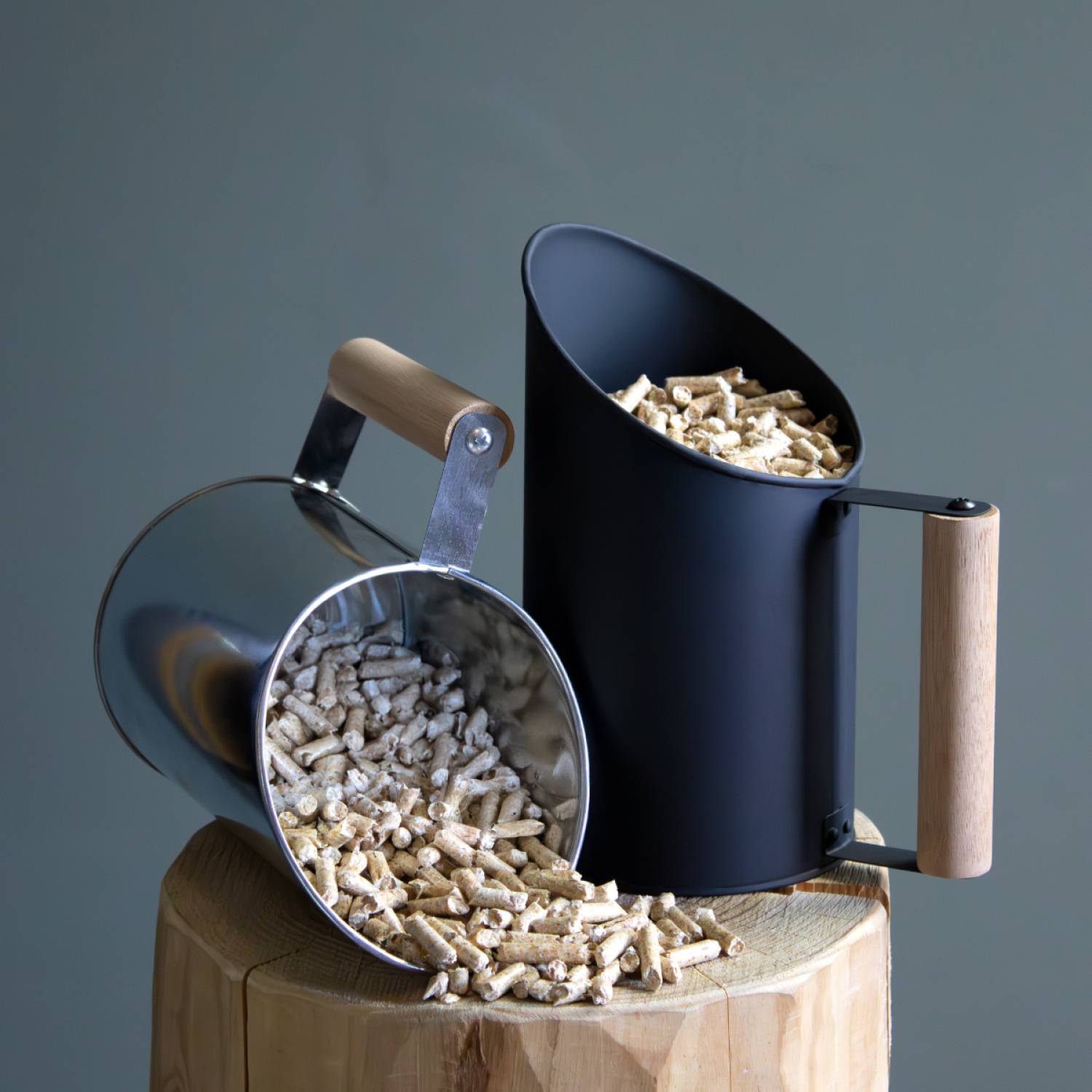 Pelle à granulés, pellets en fer de zinc et poignée en bois - 1.5L - Gris - Linxor - Image 5