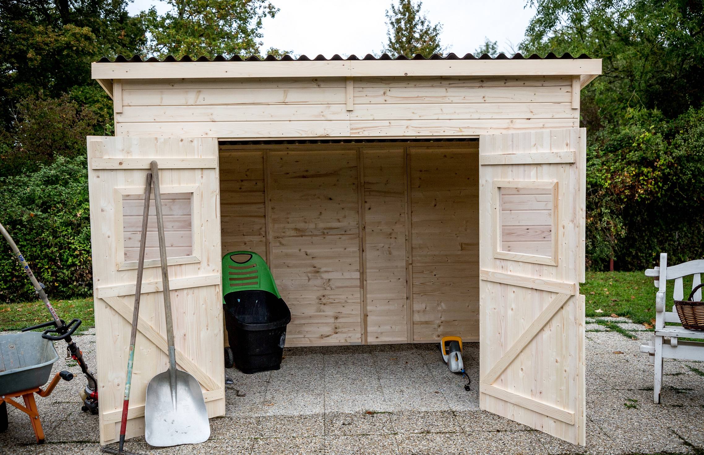 Habrita - Abri Panneau bois massif toit mono pente sans plancher / 16 mm / surface extérieure : 6,60 m2 / toiture plaques ondulées plus grande longévité - Image 3