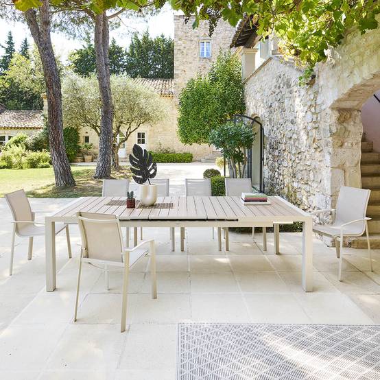 Hesperide - Table de jardin extensible rectangulaire "Évasion" en aluminium lin et argile traité époxy 10 places - Hespéride - Image 1