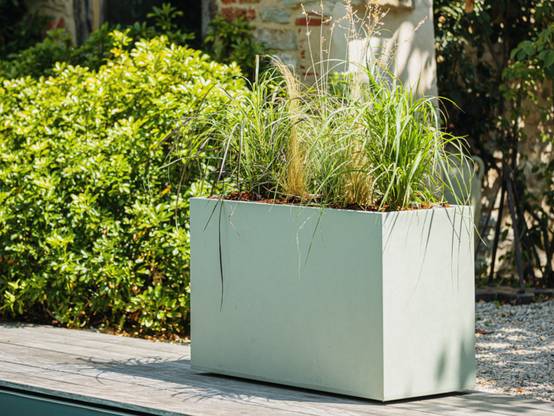 Eda - Jardinière Muret Basalt Décor béton 116 L - Vert amande - Eda - Image 3
