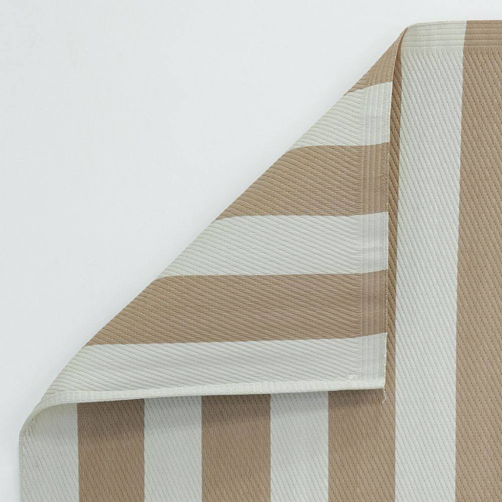 Aubry Gaspard - Tapis d'extérieur en polypropylène 120 x 180 cm Rayures - Beige - Image 4