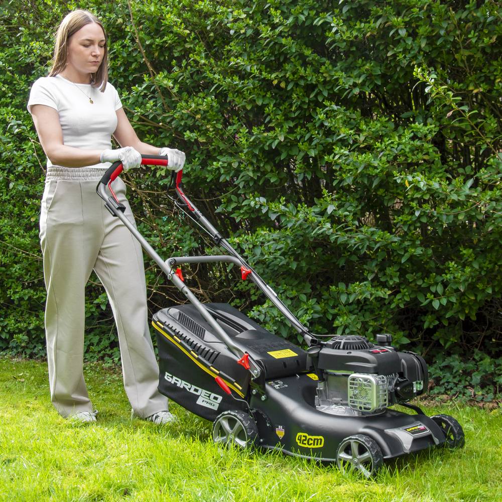 Gardeo Pro - Tondeuse thermique autotractée 144.3cc - 42cm livrée avec 2 lames + mulching - Gardeo Pro - Image 5