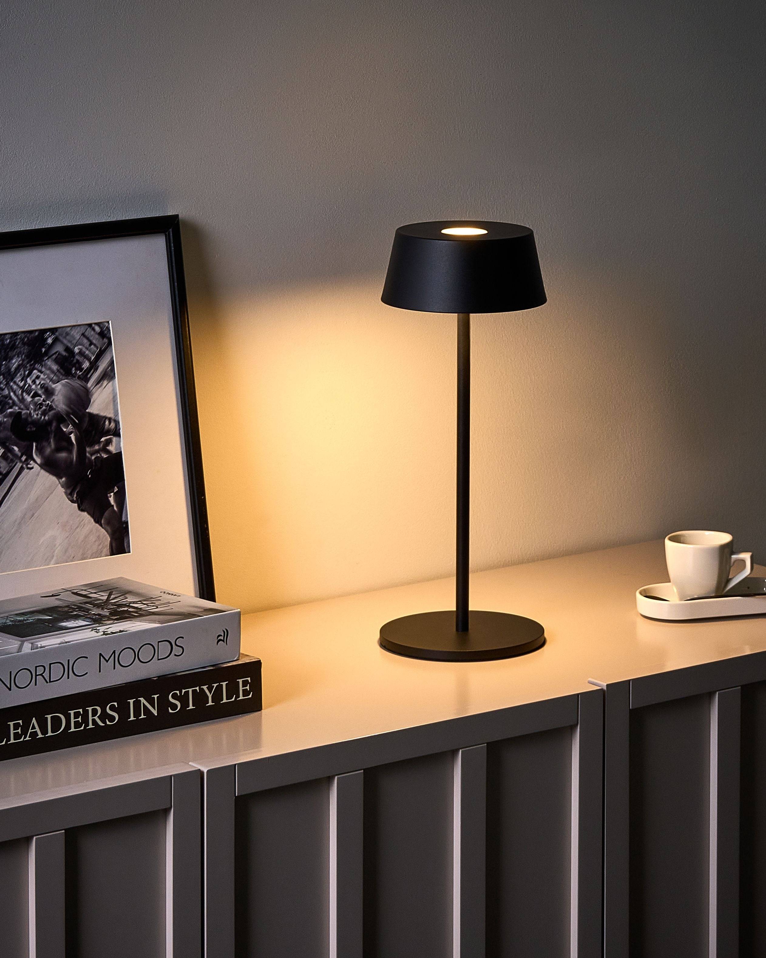 Beliani - Lampe de table d'extérieur Métal Noir GUDER - 15x15x36- Beliani - Image 1