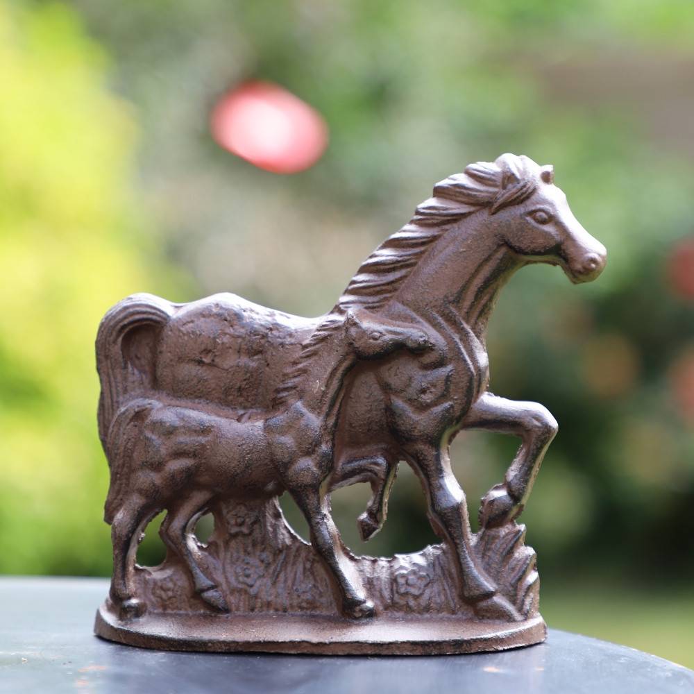 Figurine cheval en fonte marron 17 x 16 cm Chemin de campagne - Image 2