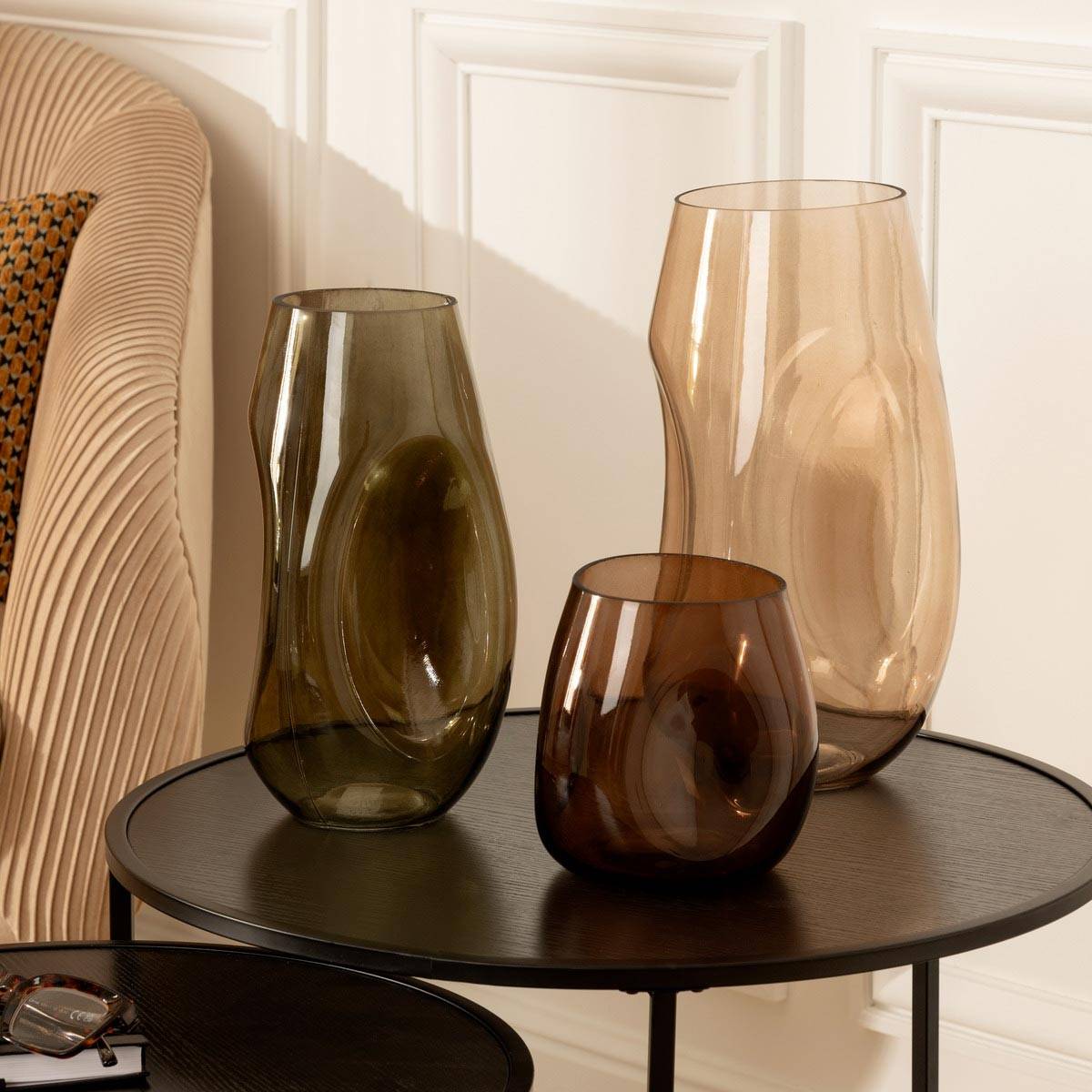Atmosphera - Vase forme moderne en verre Beige H 33 cm - Image 3