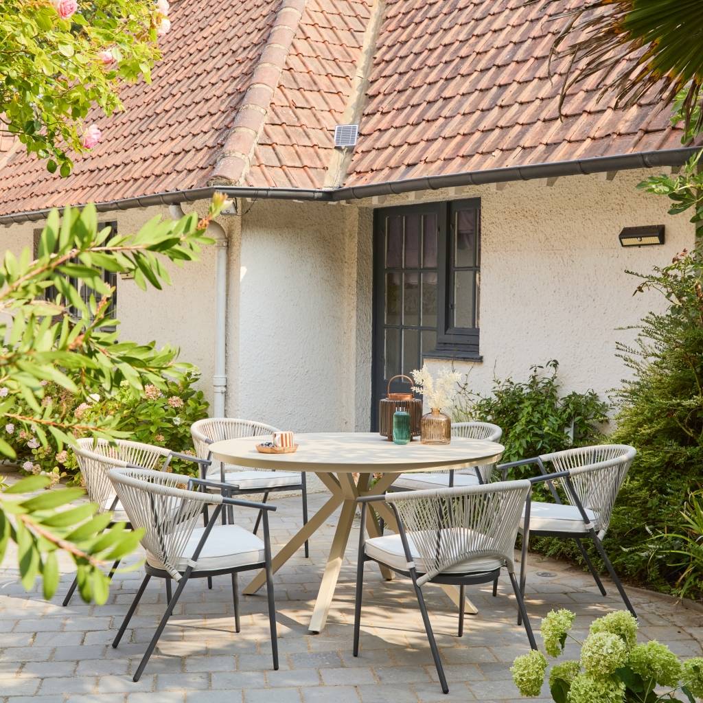 sweeek - Lot de 4 fauteuils empilables acier et cordes beige - Liora | sweeek - Image 1