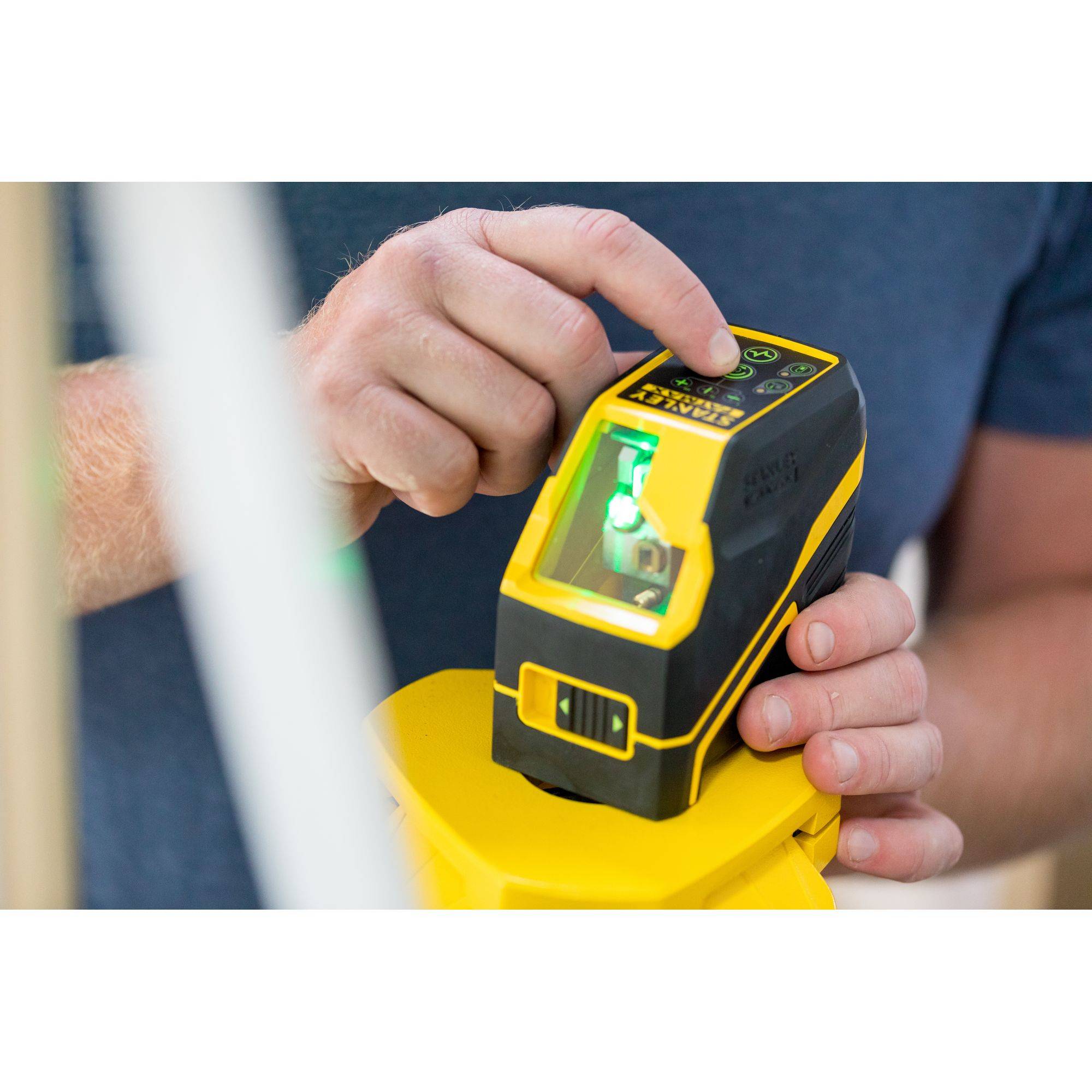 stanley - Niveau Laser Croix Fatmax FCL-G (Alcalines) STANLEY FMHT77586-1 - Image 3