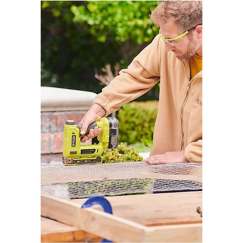 Agrafeuse RYOBI R18ST50-0 18V  livrée avec agrafes et crochet de maintien  (vendu sans batterie) Ryobi - Image 3