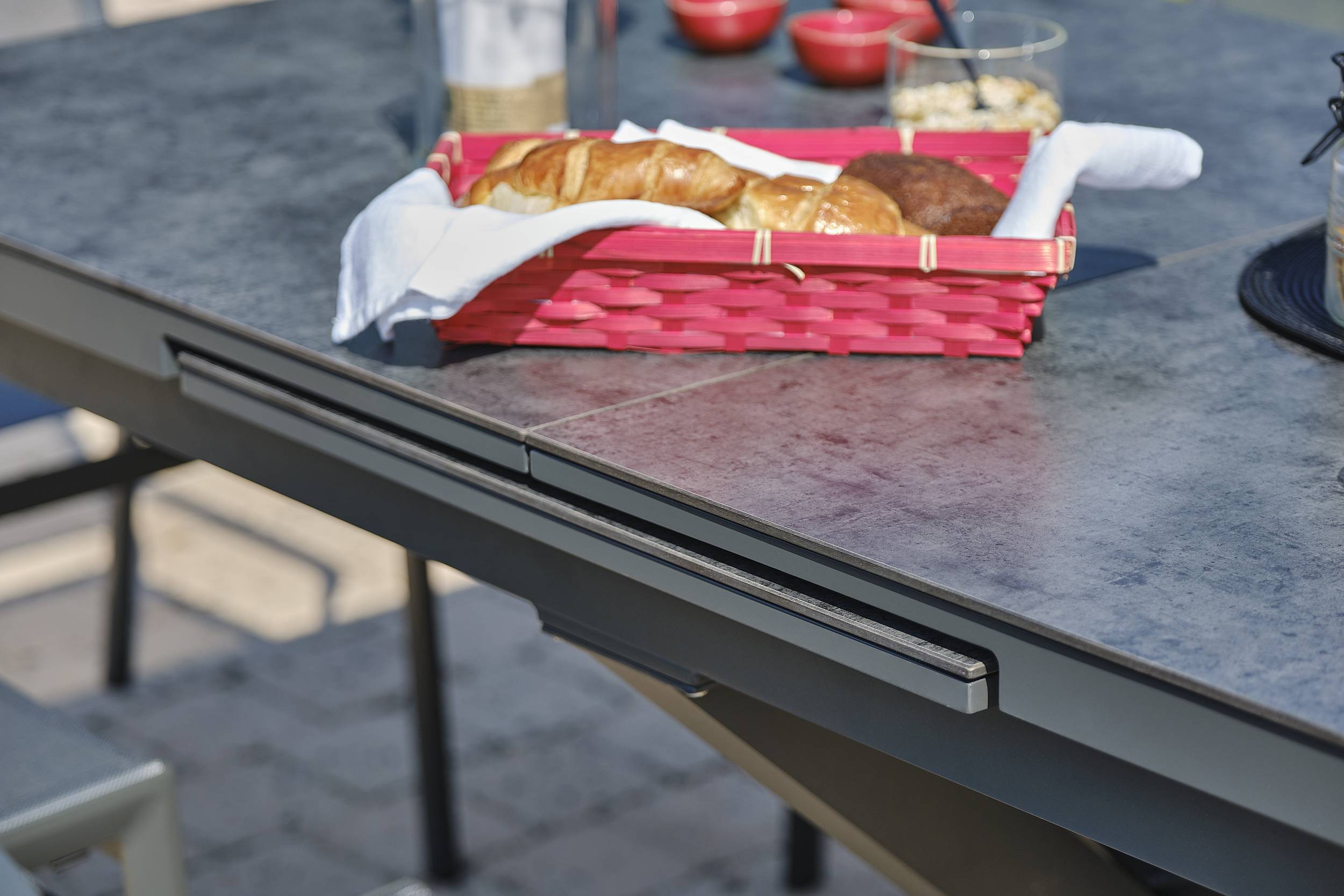 Dcb Garden - Table de jardin CAICOS en aluminium plateau HPL - DCB GARDEN - Image 6