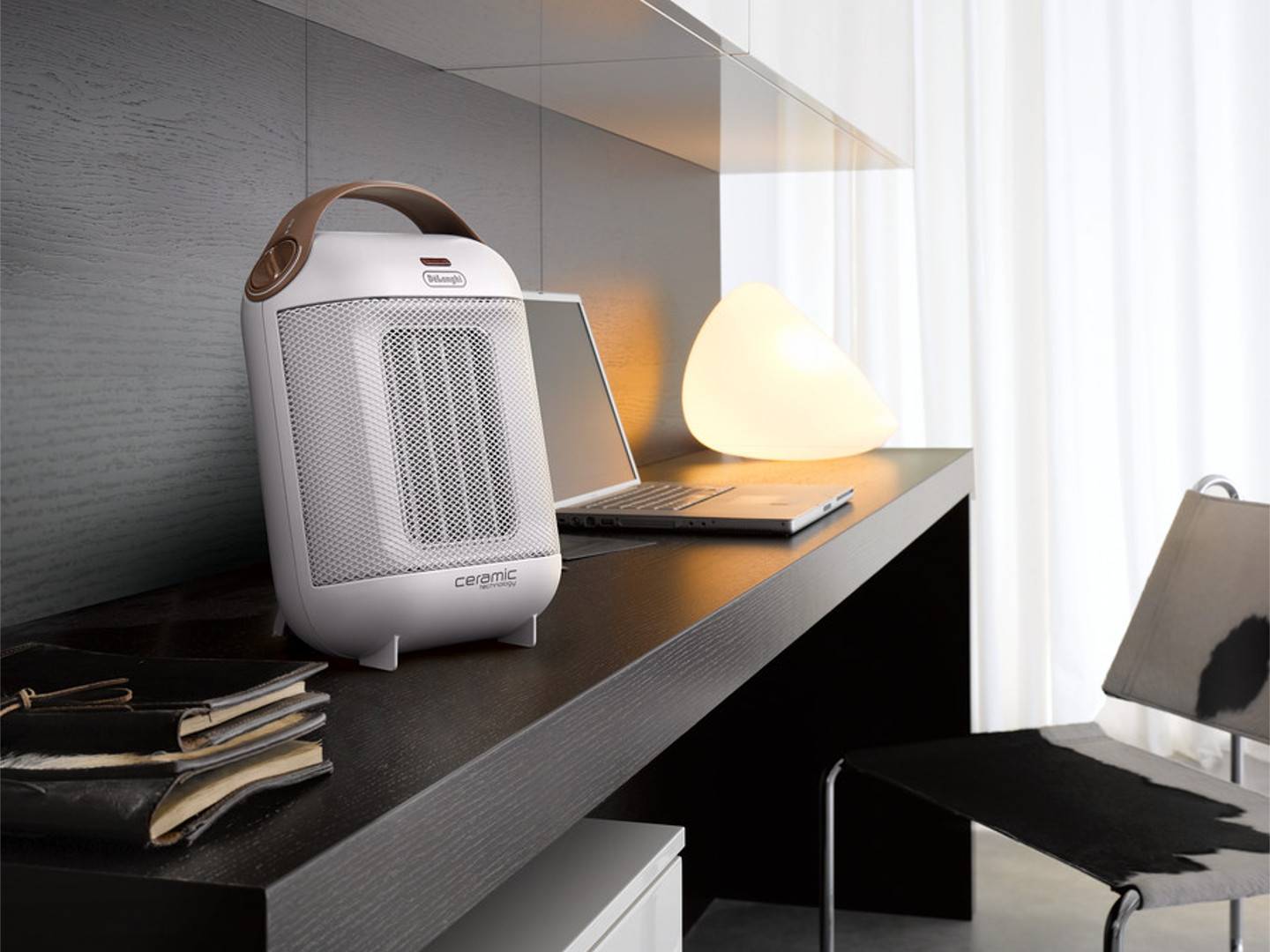 Chauffage soufflant céramique 1800w HFX30C18-IW Delonghi - Image 3