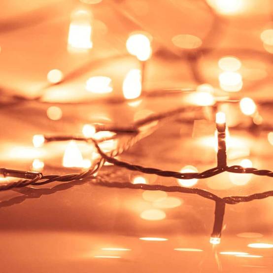 Sapin de Noël | Arbre de Noël artificiel pré-éclairé Vert 210 cm PVC et métal Maison Chic - Image 8